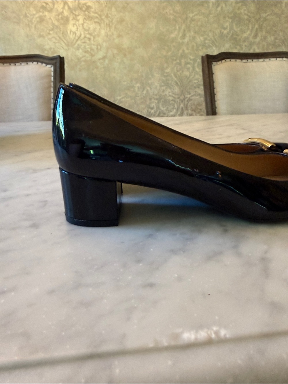 Salvatore Ferragamo Black Patent Leather Vara Bow Flats - Picture 5 of 5